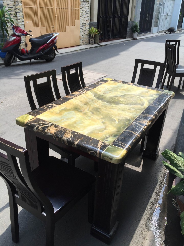 Bàn ăn gỗ tự nhiên mặt đá hoa cương